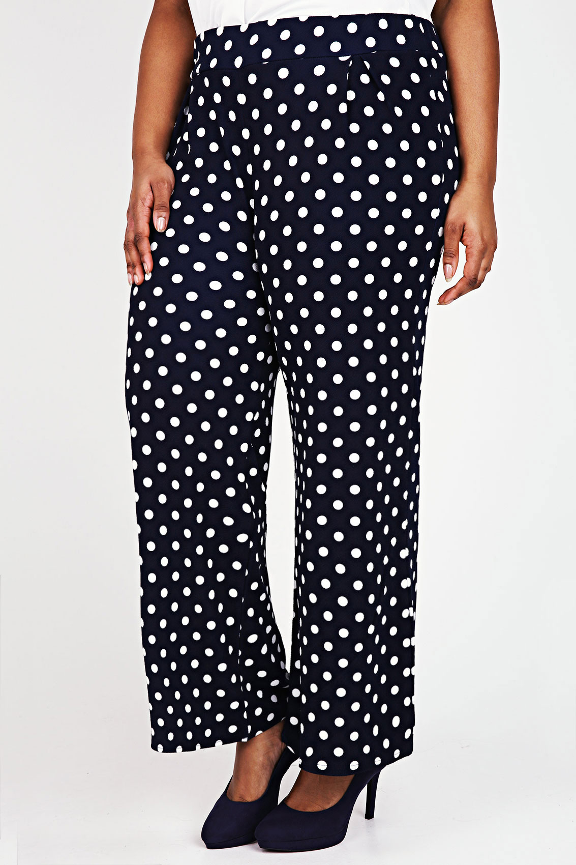 navy-white-polka-dot-print-textured-wide-leg-trousers-plus-size-14-16