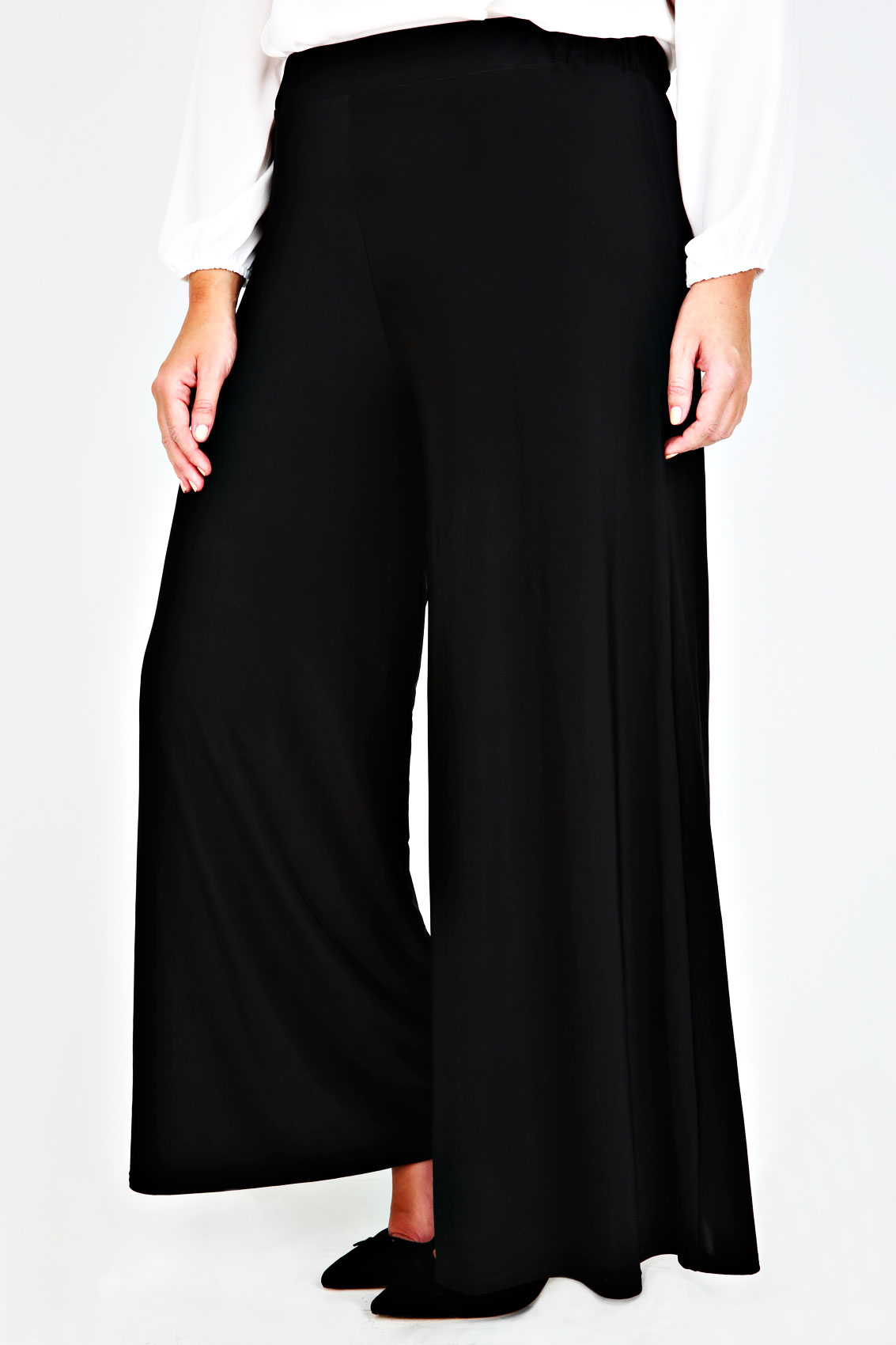 black wide leg trousers