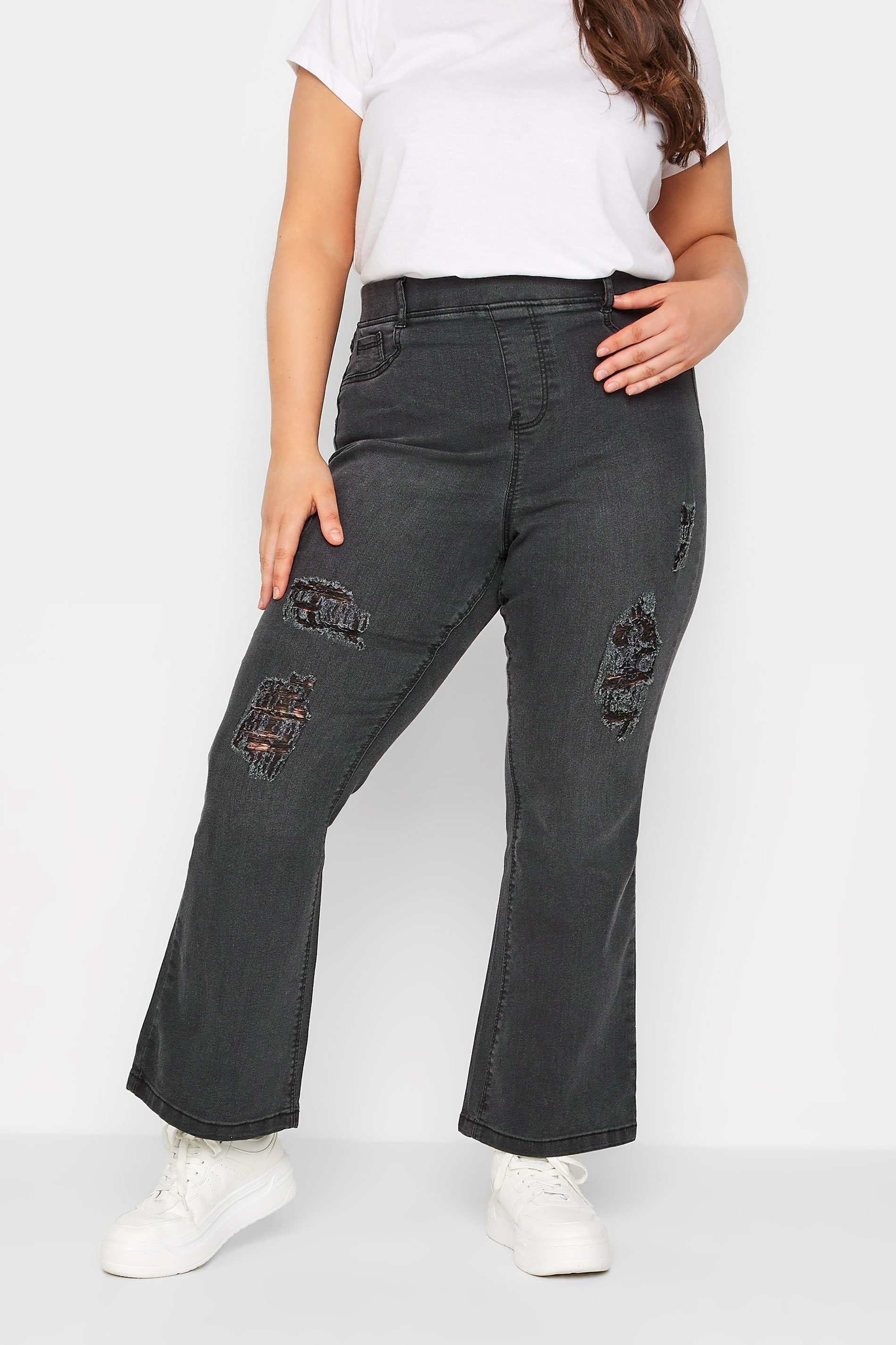 Jeggings Negro Lavado Acampanados Con Rotos Hannah, Mujer Curvy Y Tallas Grandes, Yours