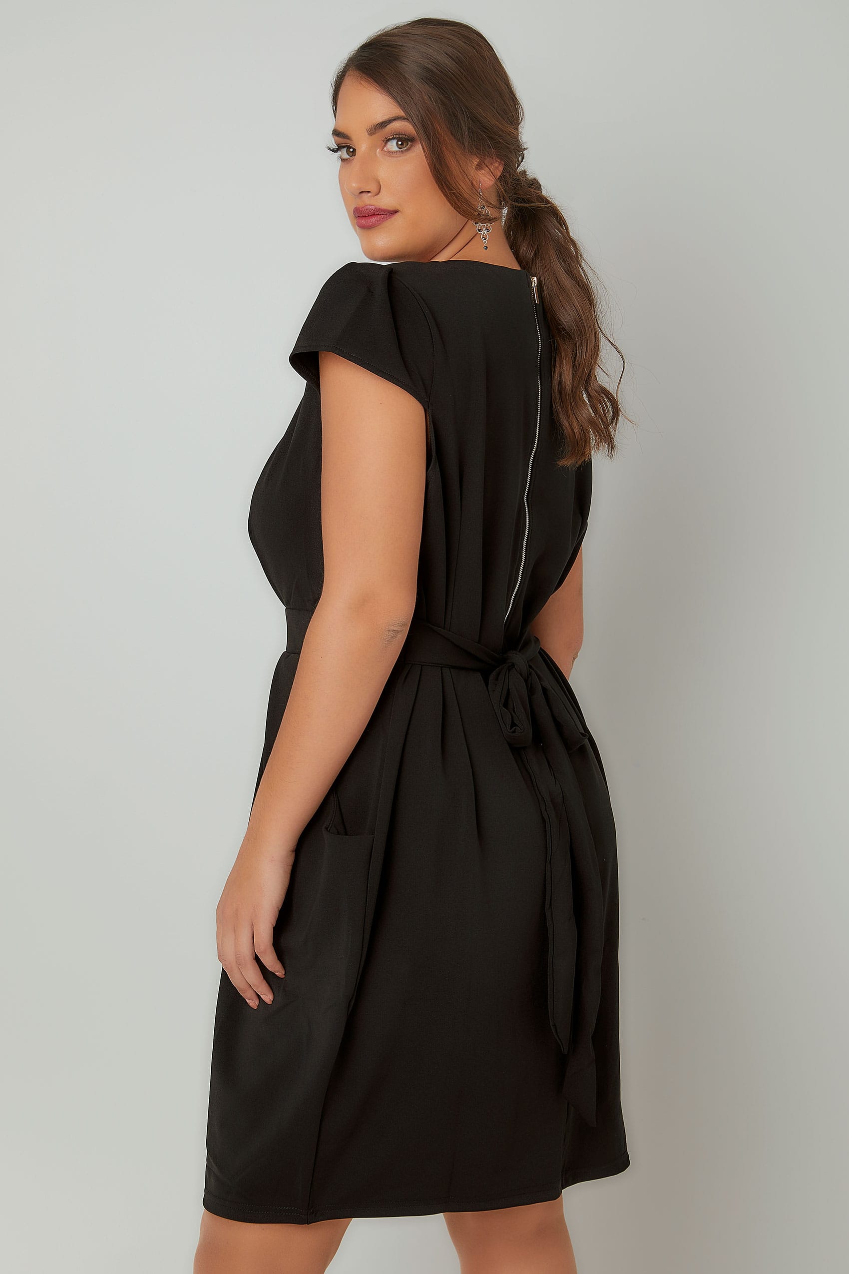 BLUE VANILLA CURVE Black Shift Dress With Pockets, Plus size 18 to 28