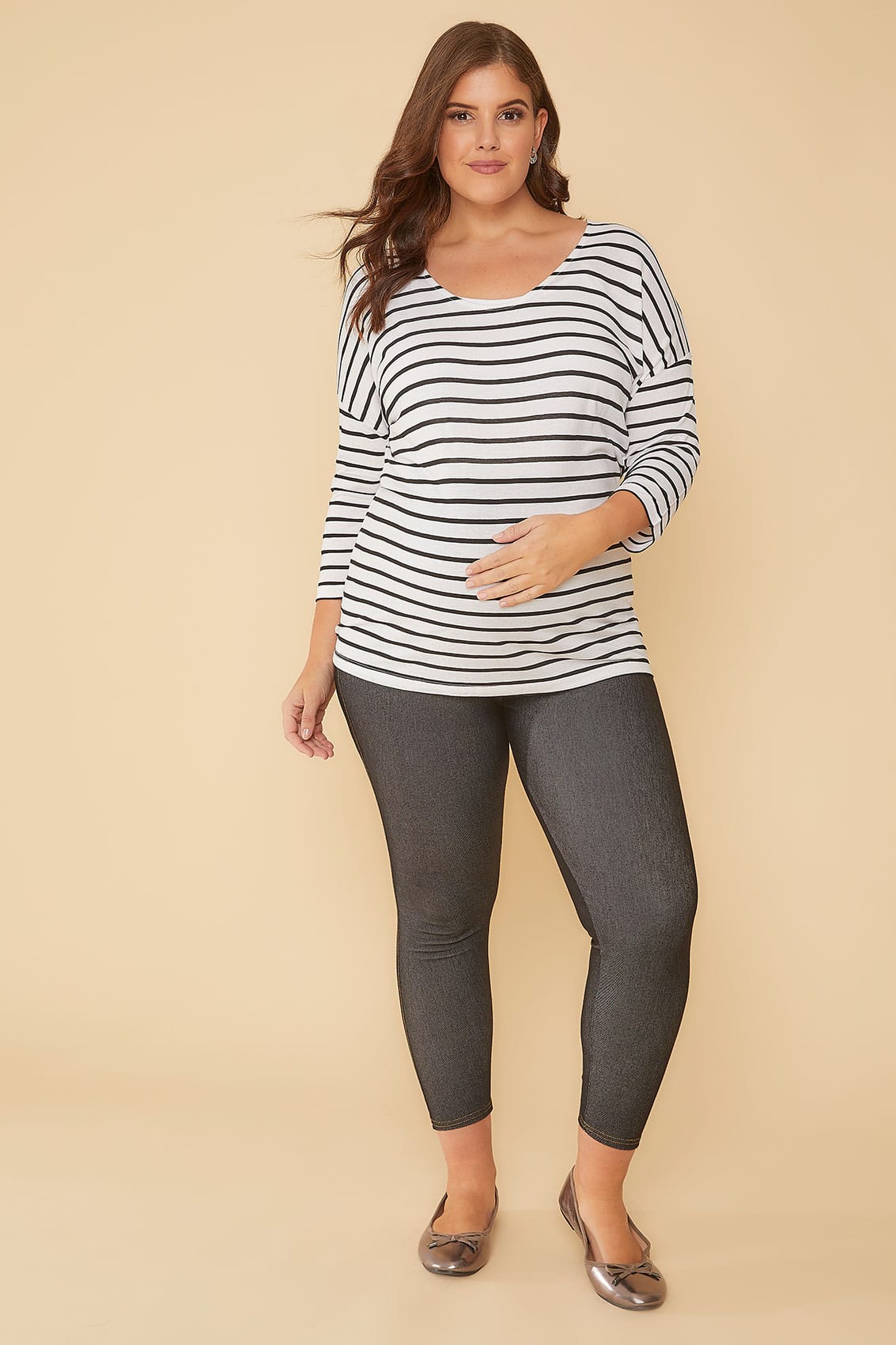 BUMP IT UP MATERNITY White & Black Striped 2 In 1 Nursing