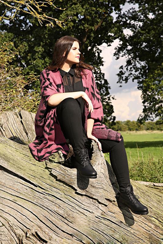 pink and black plus size outfits