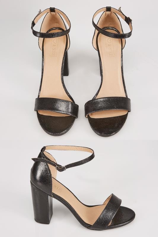 black comfortable heels
