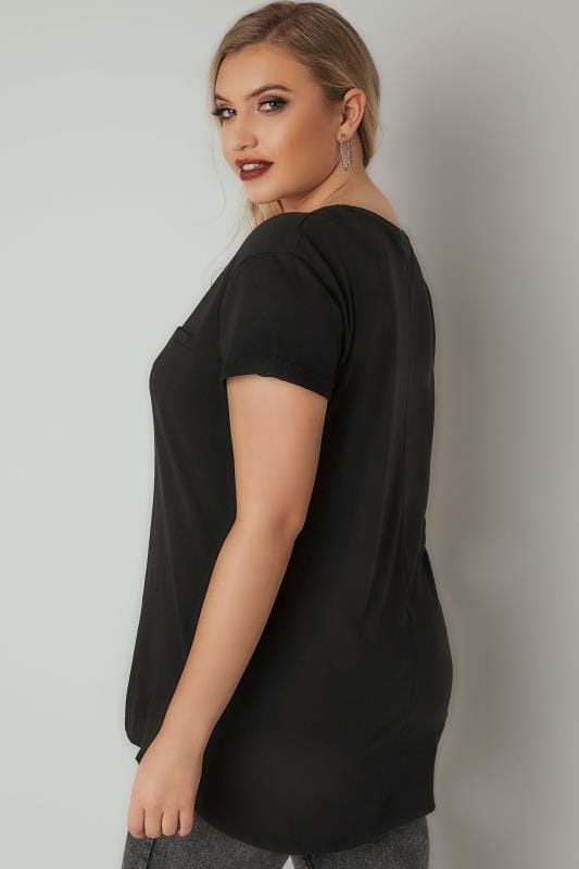 Download Black Pocket T-Shirt With Curved Hem, Plus size 16 to 36