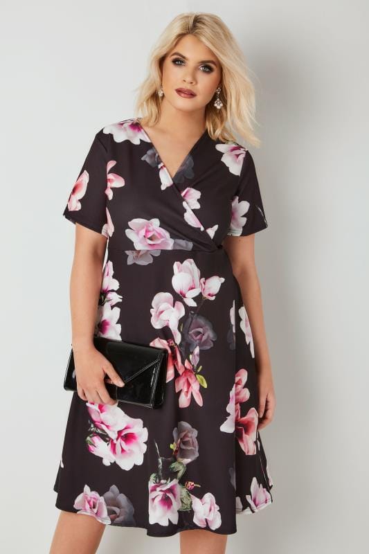 Plus Size Sleeved Dresses | Yours Clothing