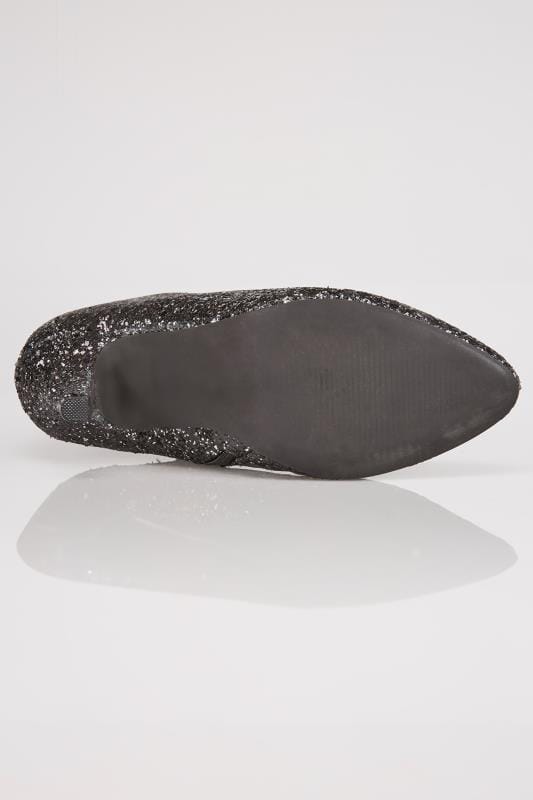 eee silver shoes