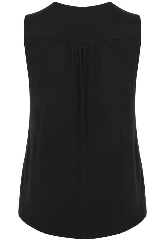 black sleeveless top v neck