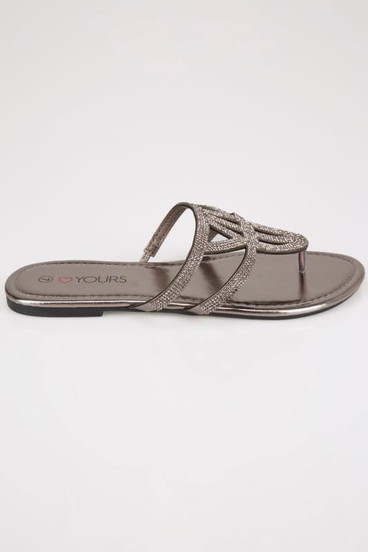 eee silver sandals