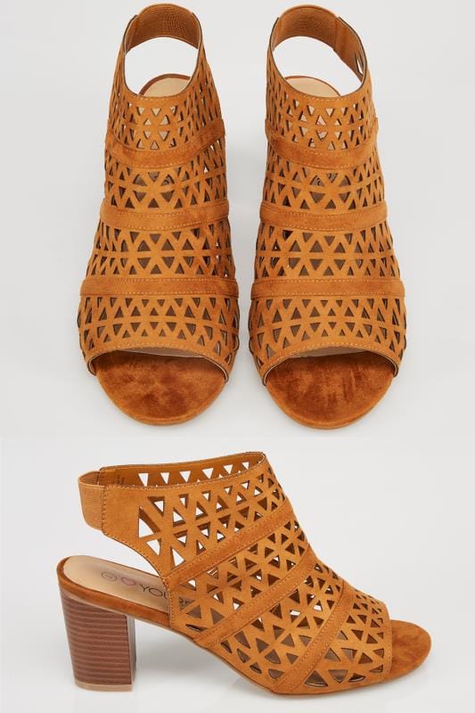 flat heel winter boots