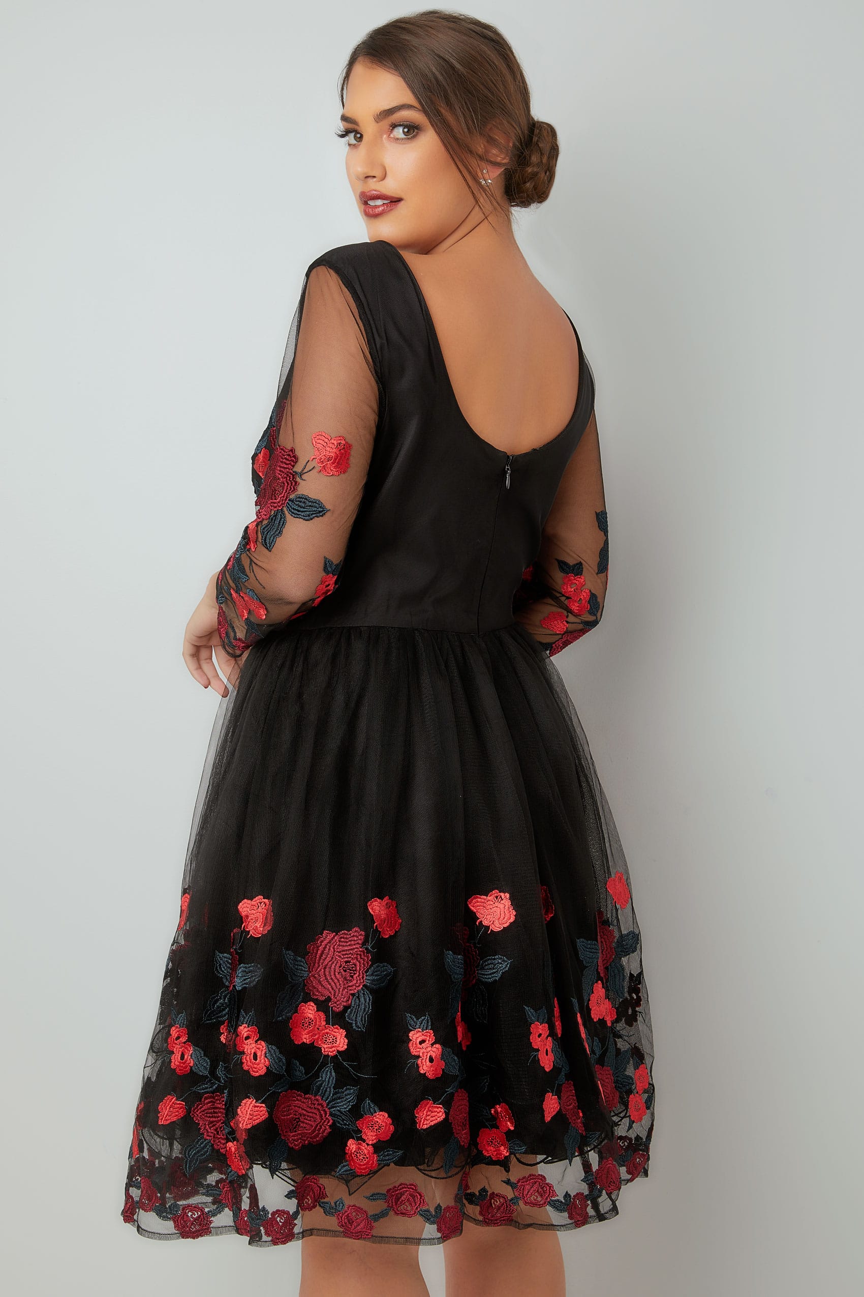 CHI CHI Black Caitlyn Rose Embroidered Dress With Mesh 
