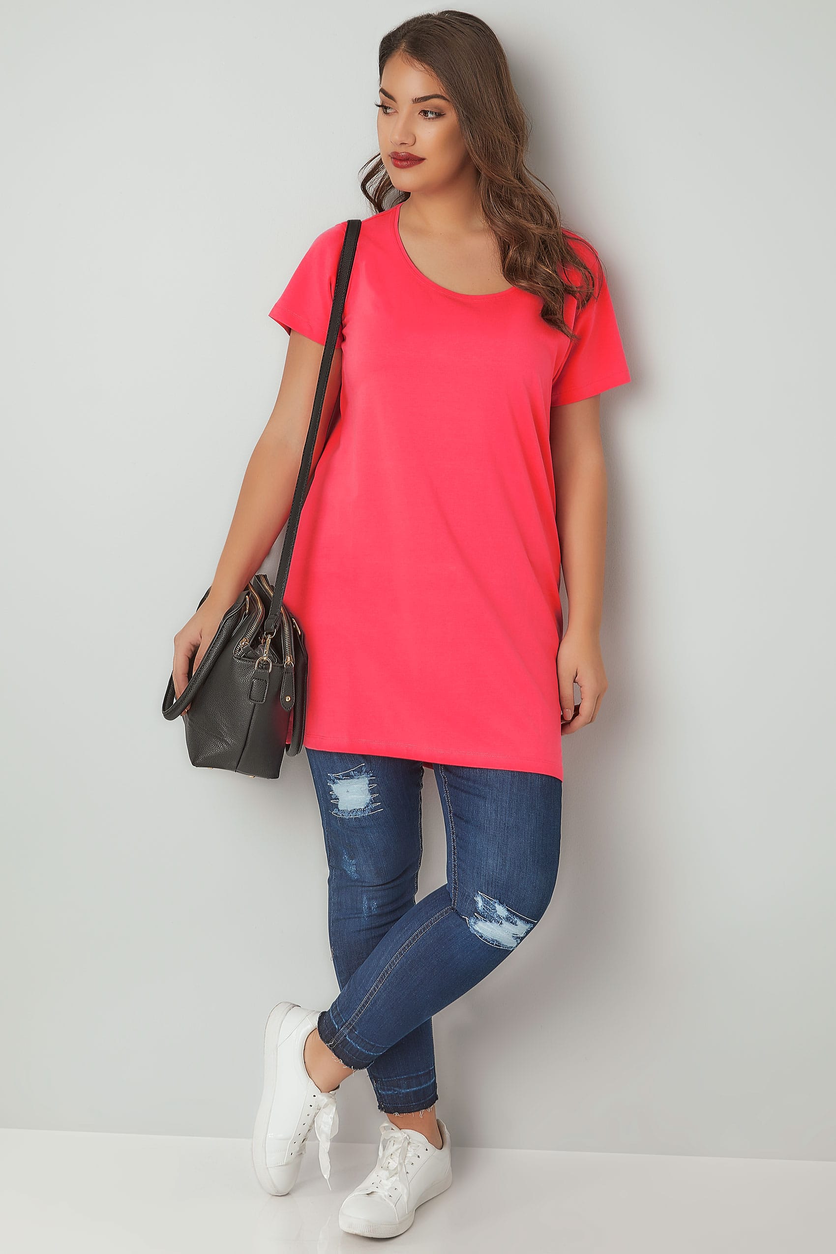 Pink scoop neck t shirt