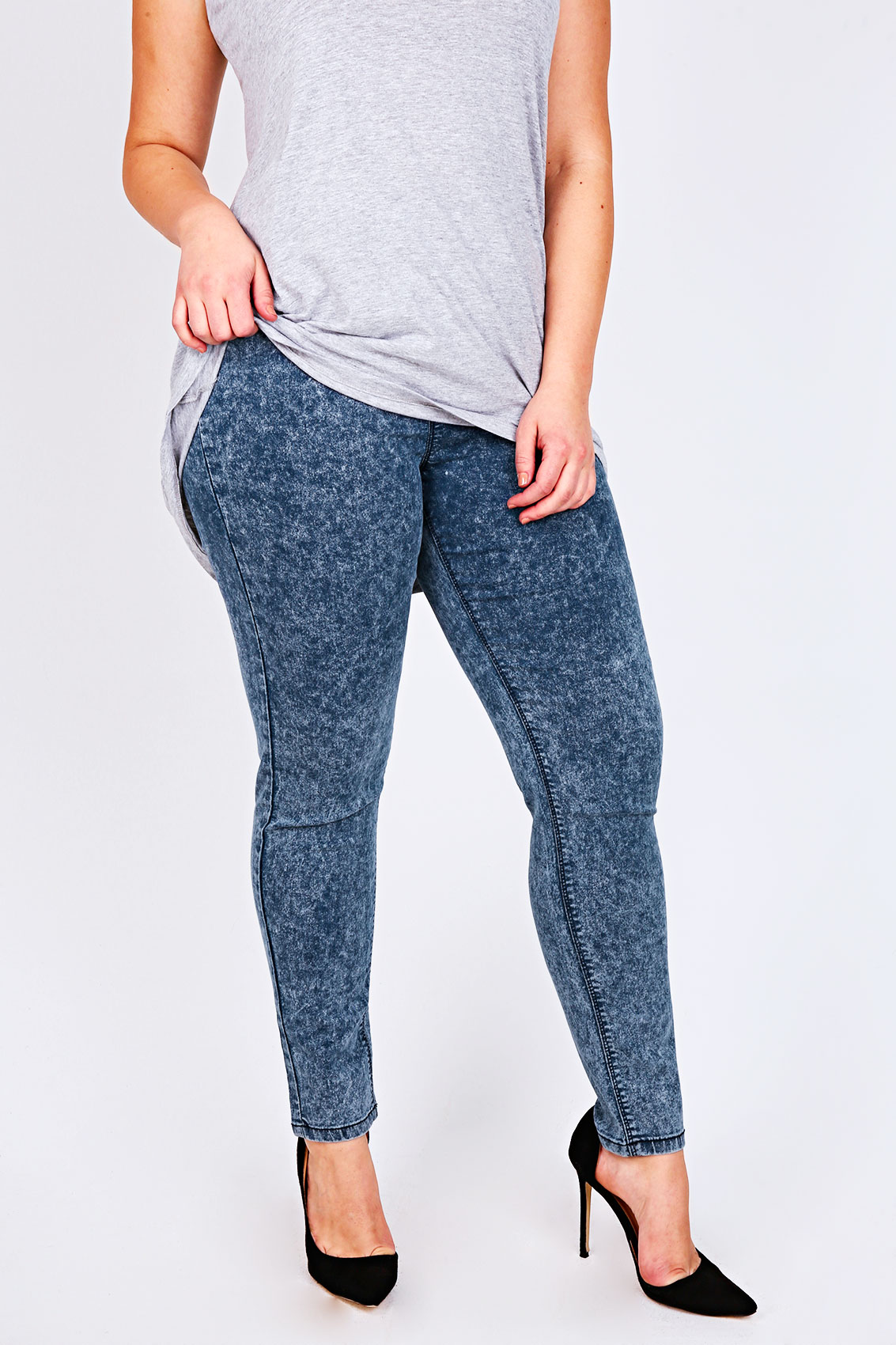 light denim jeggings