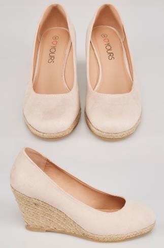 nude closed toe flats