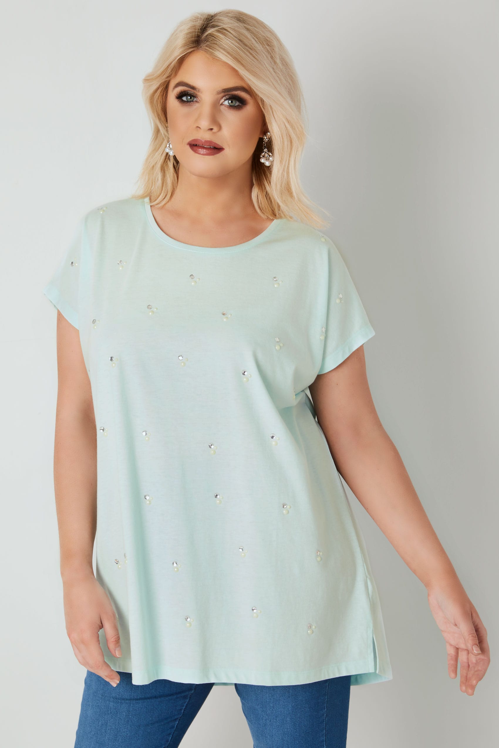 bowknot embellished plus size square neck t shirt