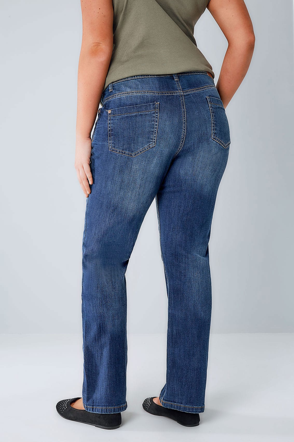 Plus size straight leg jeans canada