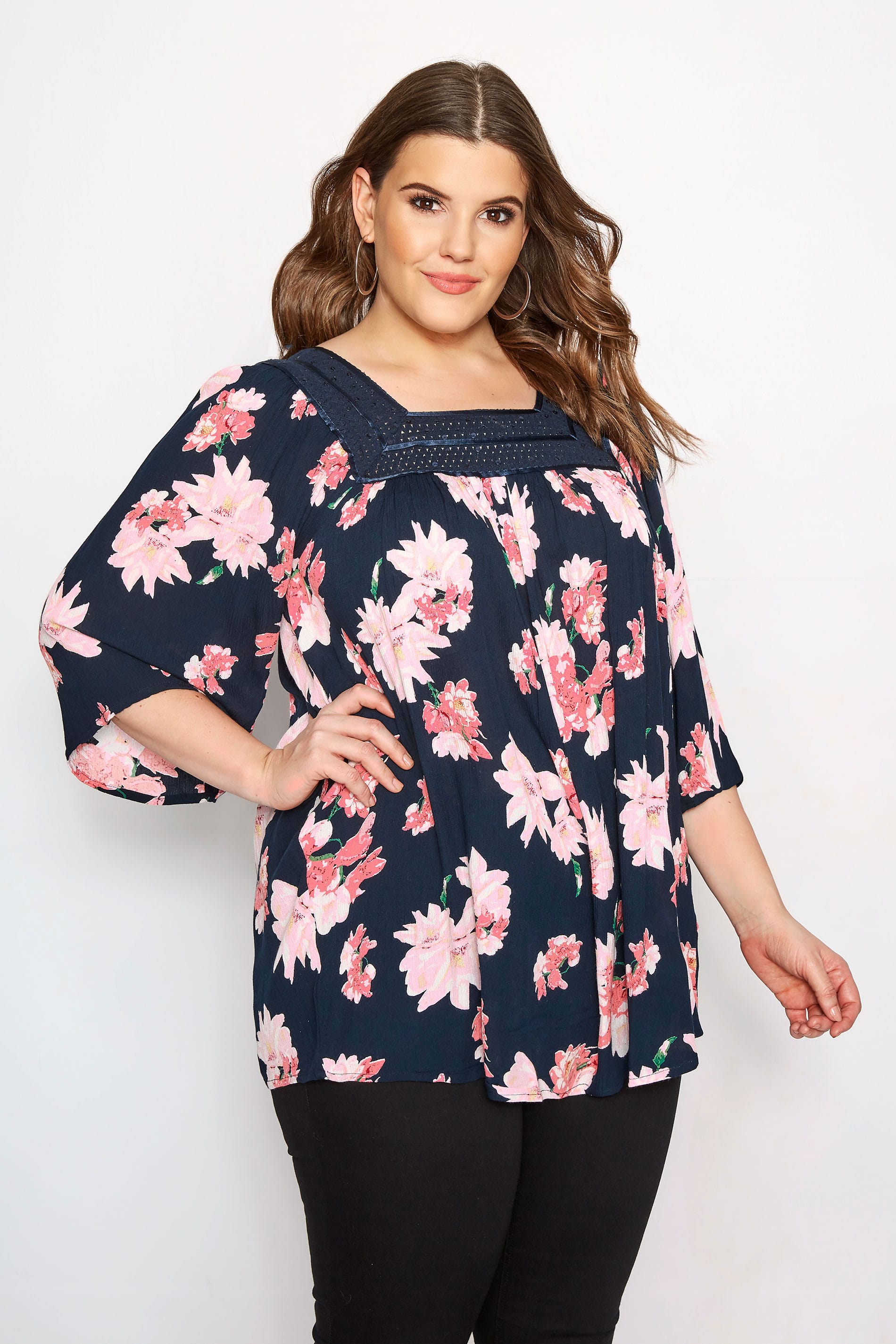 2019 crochet panel floral plus size tank top