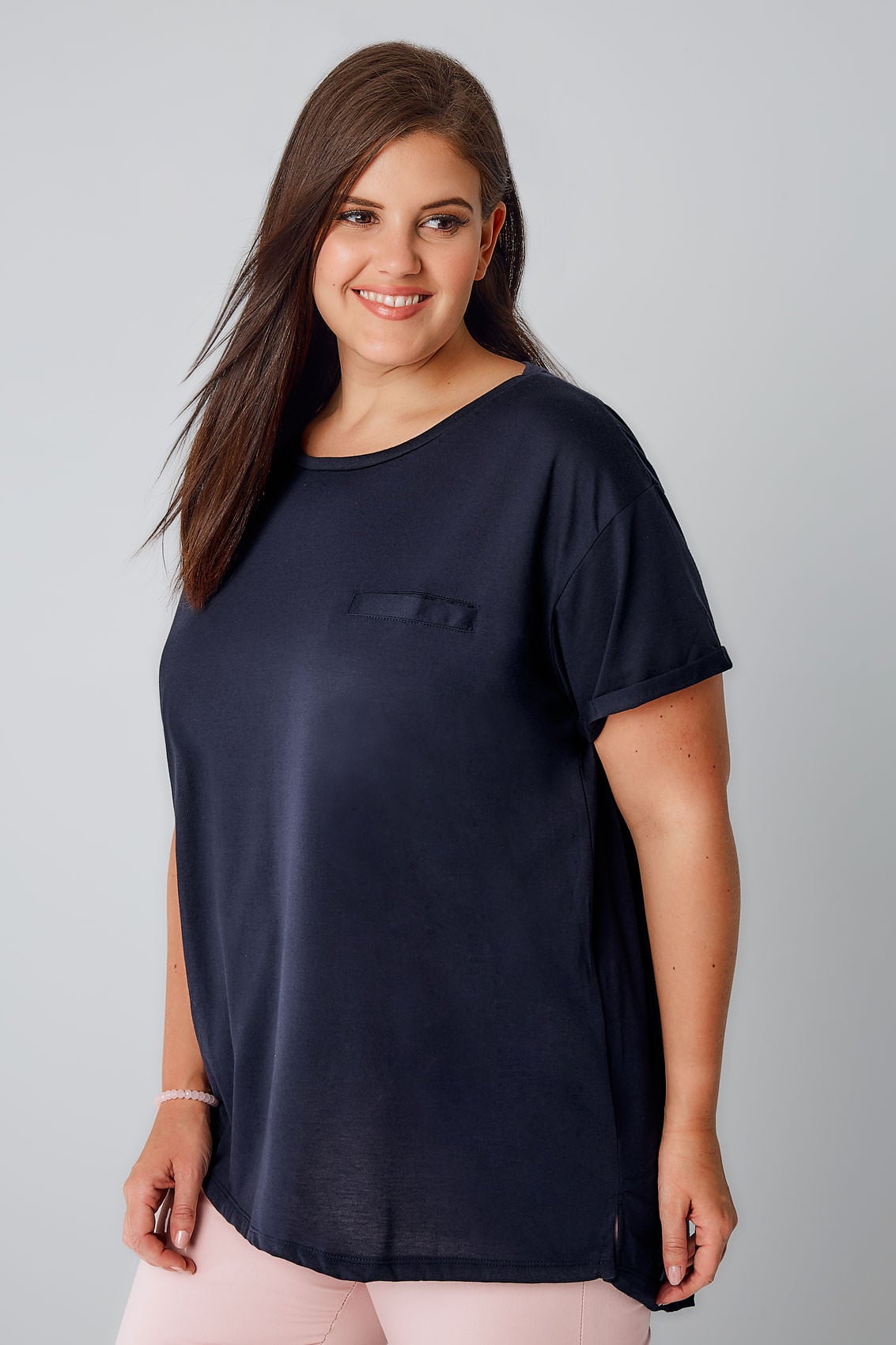 Red Pocket T-Shirt With Curved Hem, Plus size 16 to 36