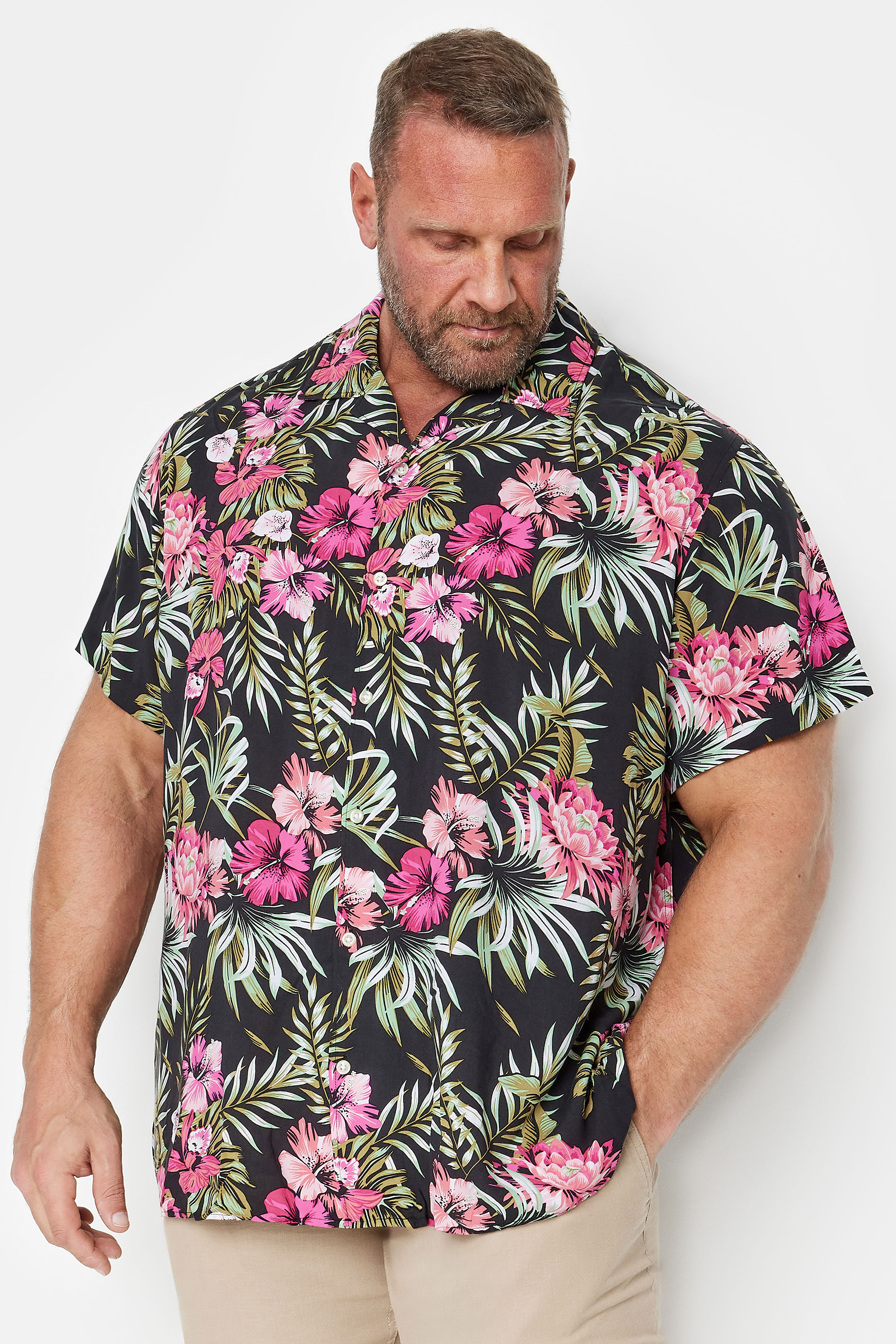 Image of Size 1Xl Mens Jack & Jones Big & Tall Black Floral Short Sleeve Resort Shirt Big & Tall